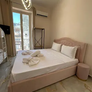 Valentino House Vico Mattonelle 48 Appartamento