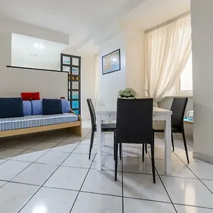 Apartment Aldo's House, Naples
